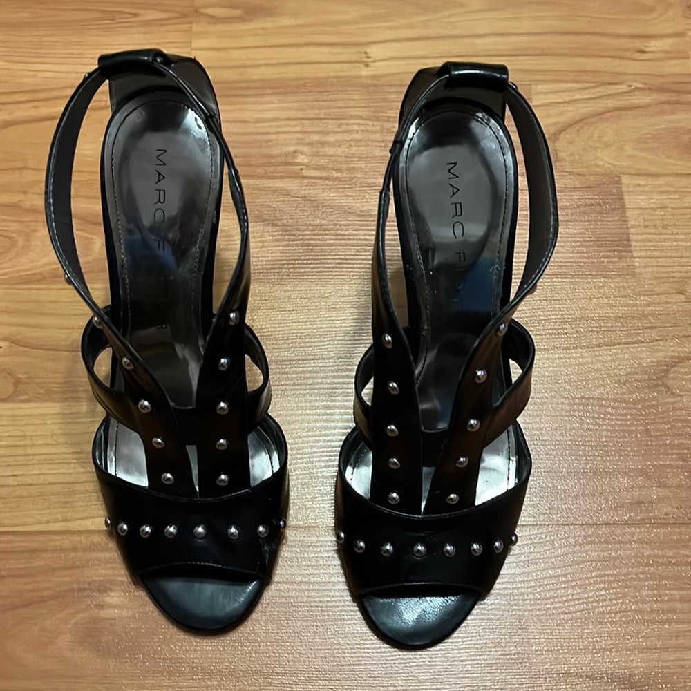 Marc Fisher sandals